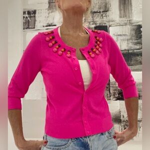 Kate Spade, New York live colorfully, hot pink size M button sweater like new